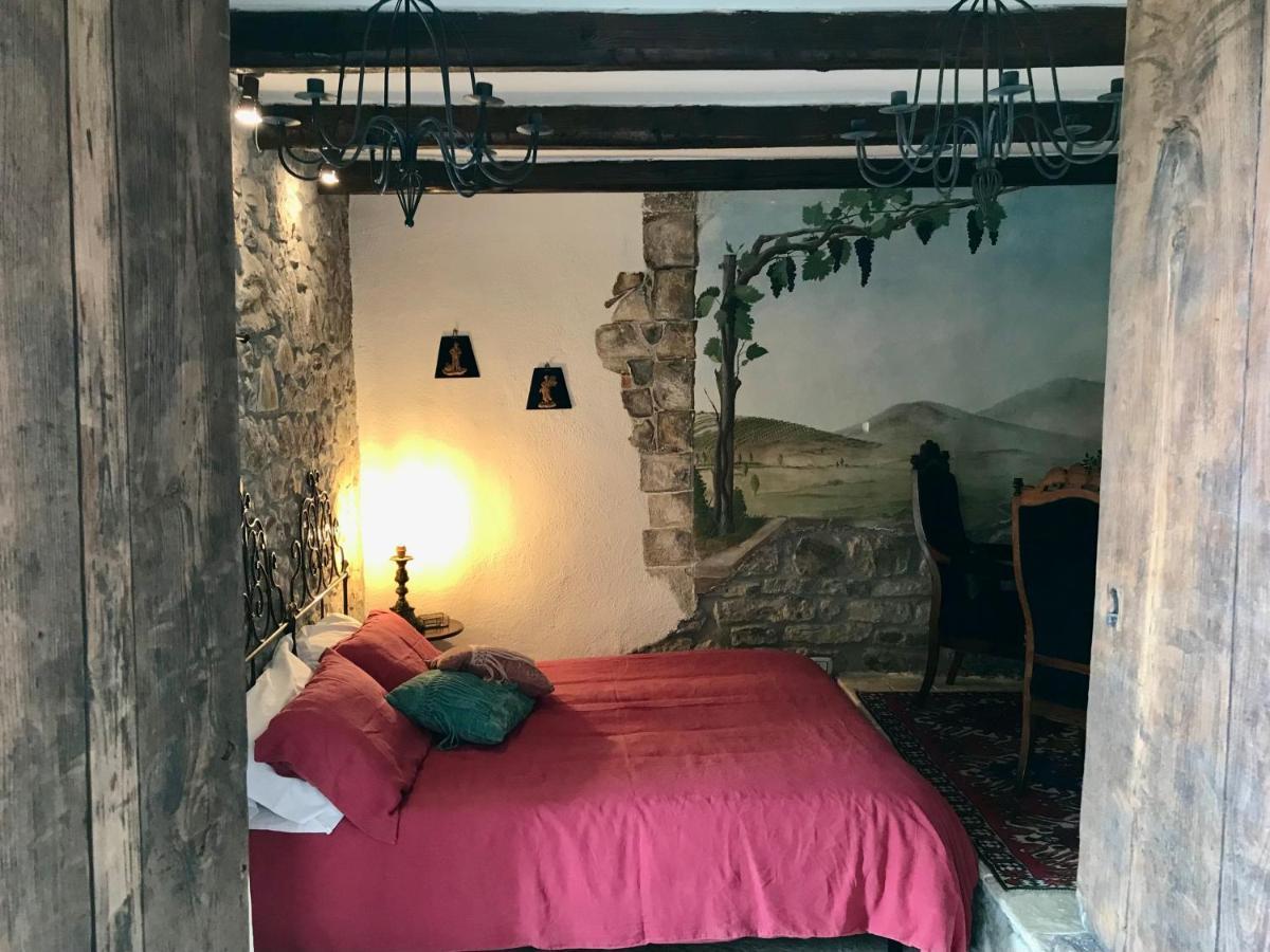 Borgo Manca Suite Sasso di Castalda Exterior foto