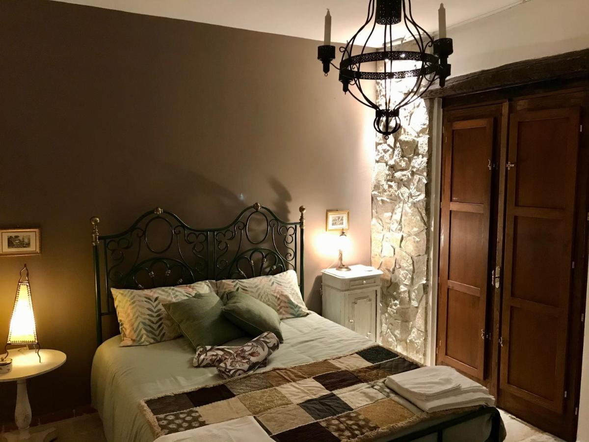 Borgo Manca Suite Sasso di Castalda Exterior foto